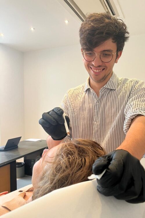 Zorgvuldig aftekenen van de injectiepunten